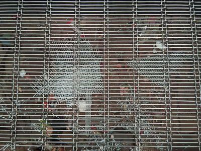 裝飾網(wǎng)、軋花網(wǎng)與特種網(wǎng) 建筑與工業(yè)中的金屬網(wǎng)藝術(shù)